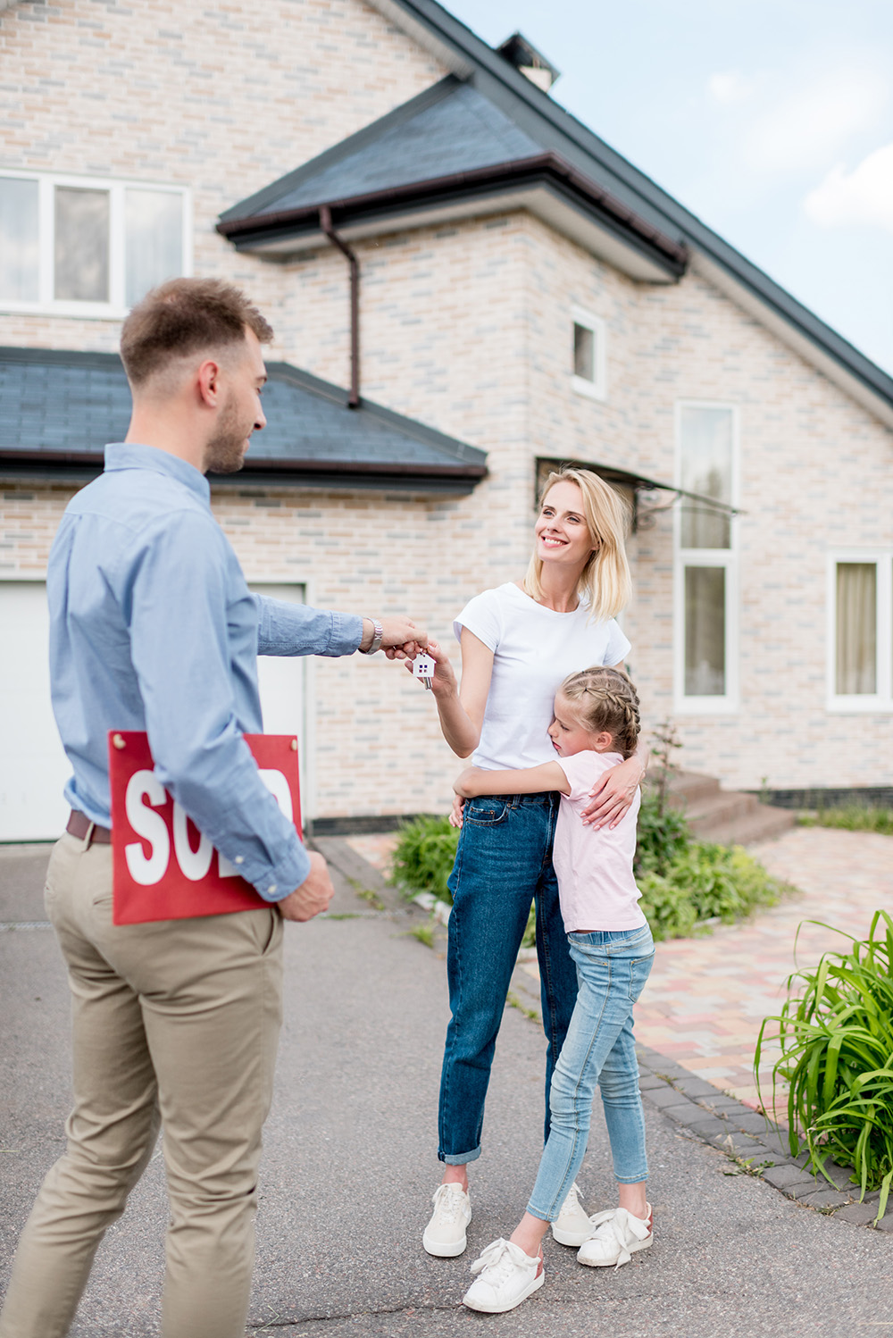 mom closing on house